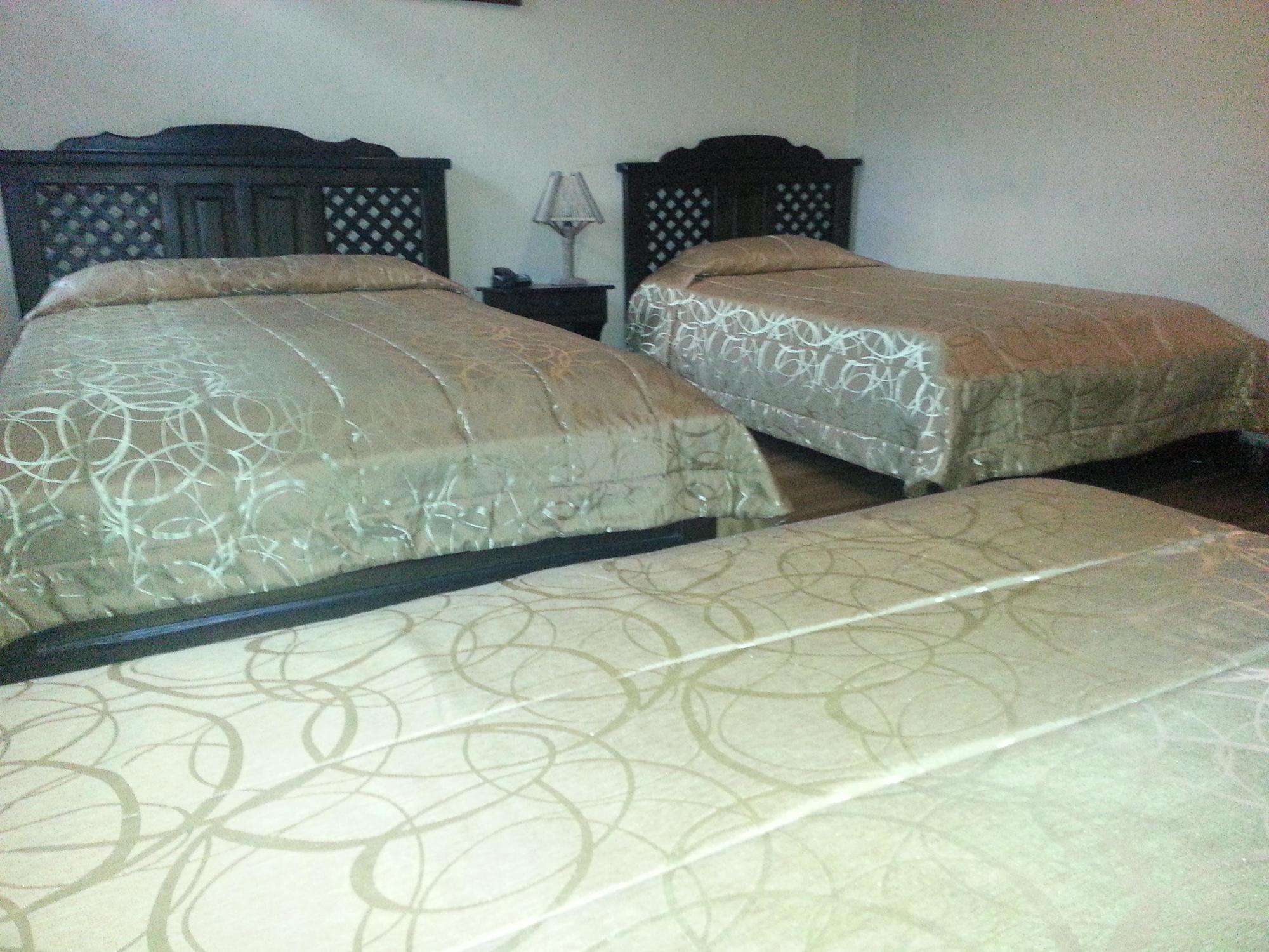 קואנקה Hotel Majestic 1 מראה חיצוני תמונה