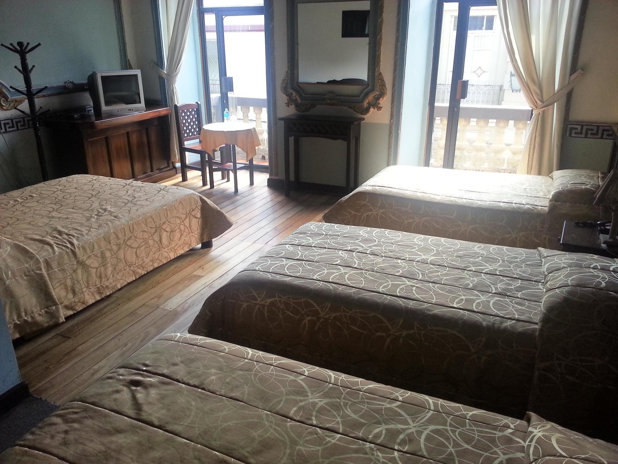קואנקה Hotel Majestic 1 מראה חיצוני תמונה
